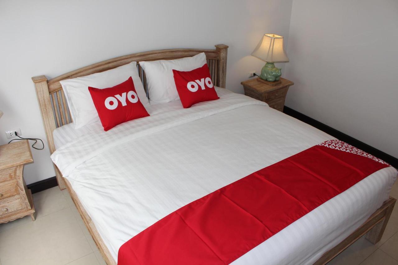 Oyo 75409 Premium The Family Hotel Chiang Mai Exterior photo