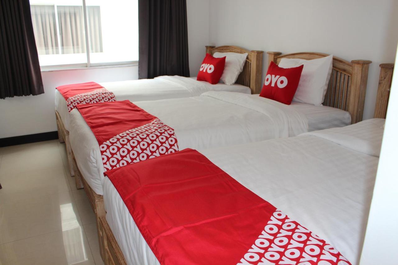 Oyo 75409 Premium The Family Hotel Chiang Mai Exterior photo